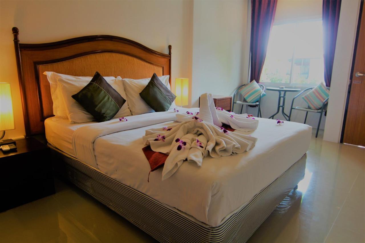 Bangrak Pier Samui Resort エクステリア 写真