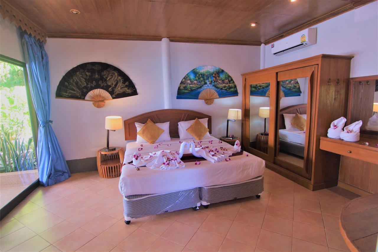 Bangrak Pier Samui Resort エクステリア 写真