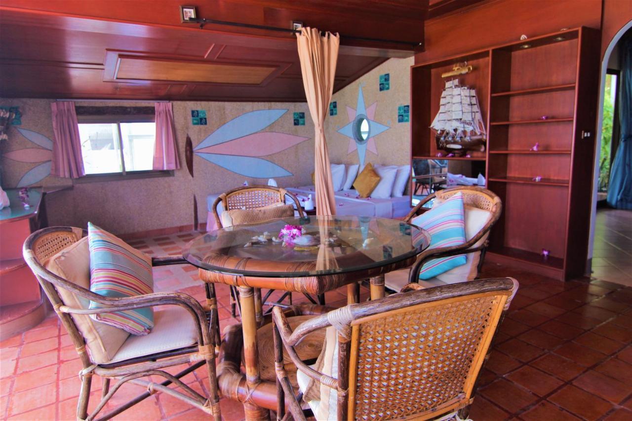 Bangrak Pier Samui Resort エクステリア 写真