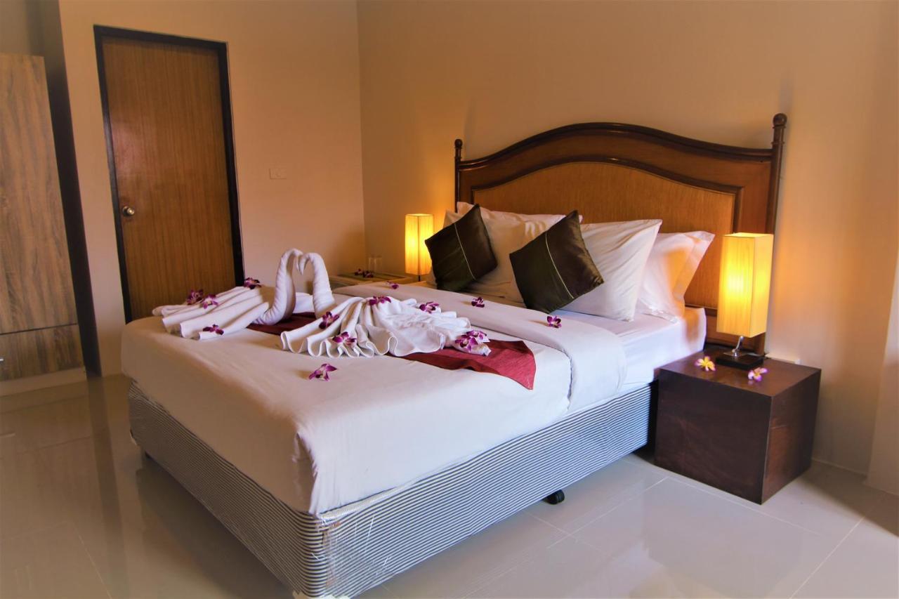 Bangrak Pier Samui Resort エクステリア 写真