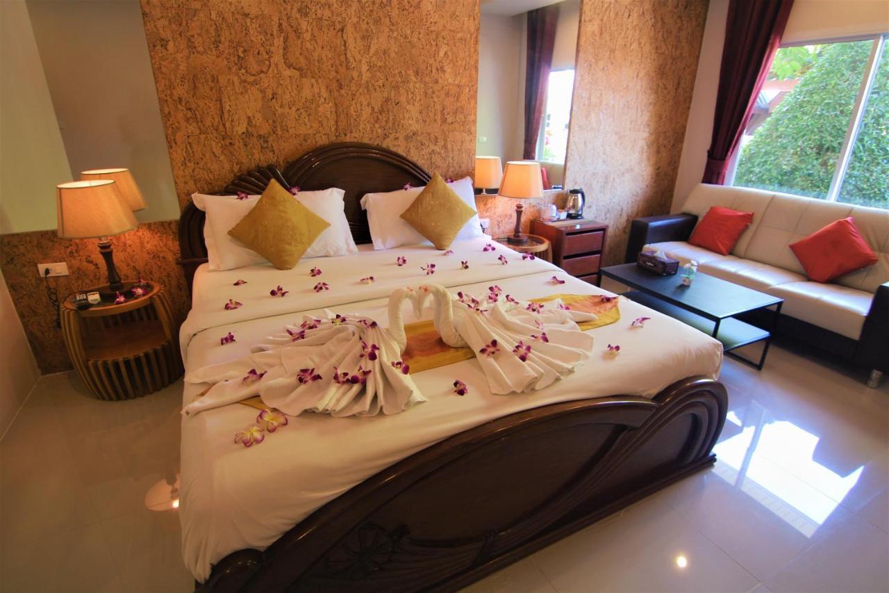 Bangrak Pier Samui Resort エクステリア 写真