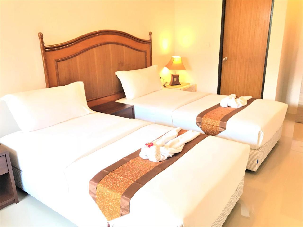 Bangrak Pier Samui Resort エクステリア 写真