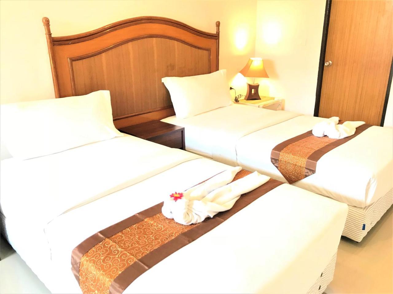 Bangrak Pier Samui Resort エクステリア 写真