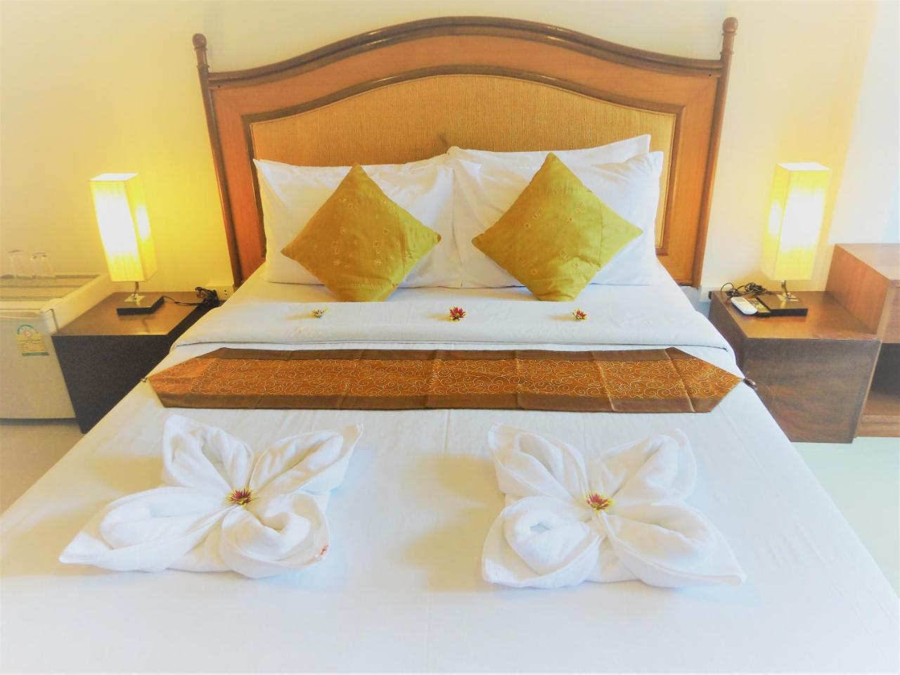 Bangrak Pier Samui Resort エクステリア 写真