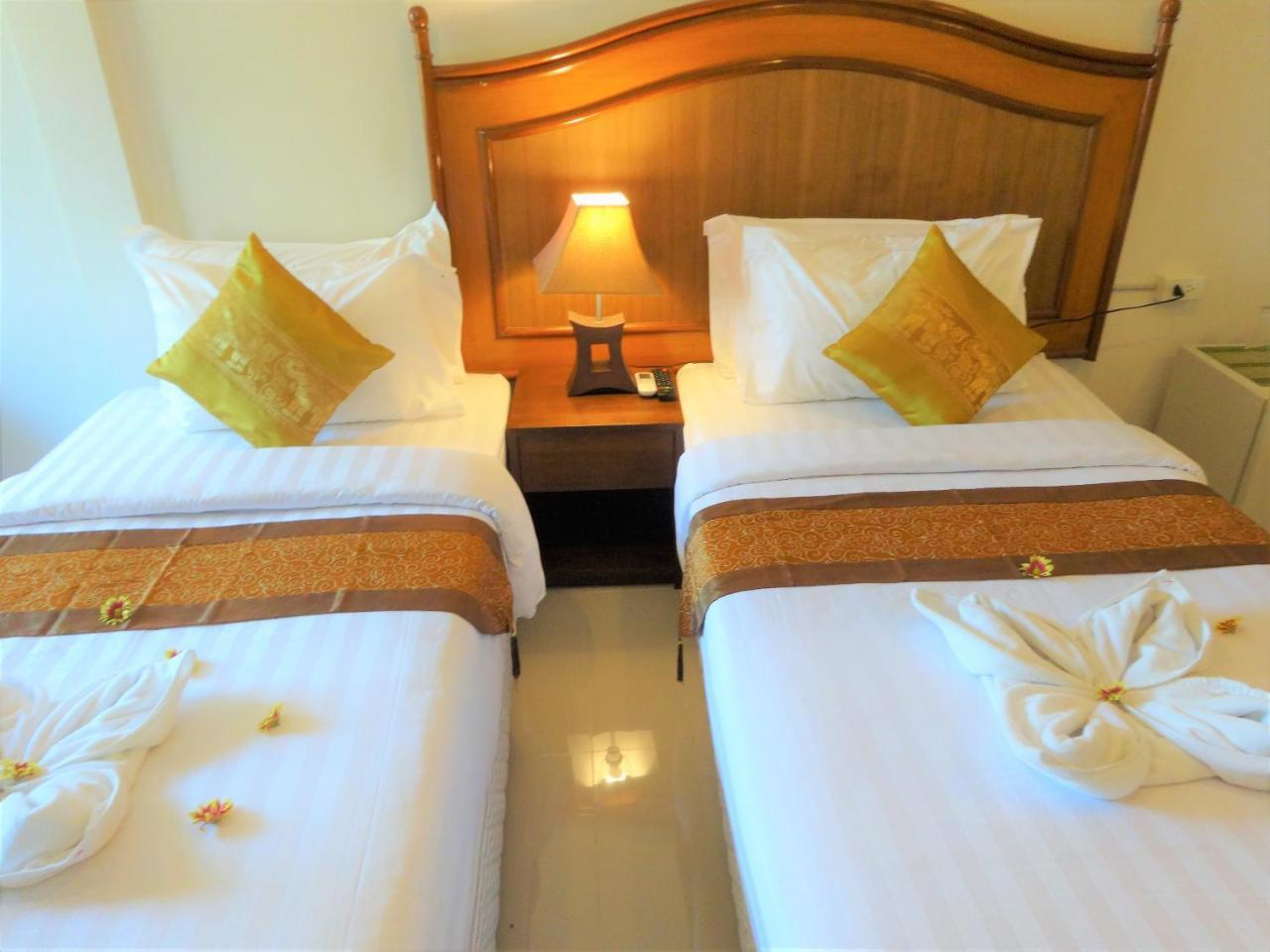 Bangrak Pier Samui Resort エクステリア 写真