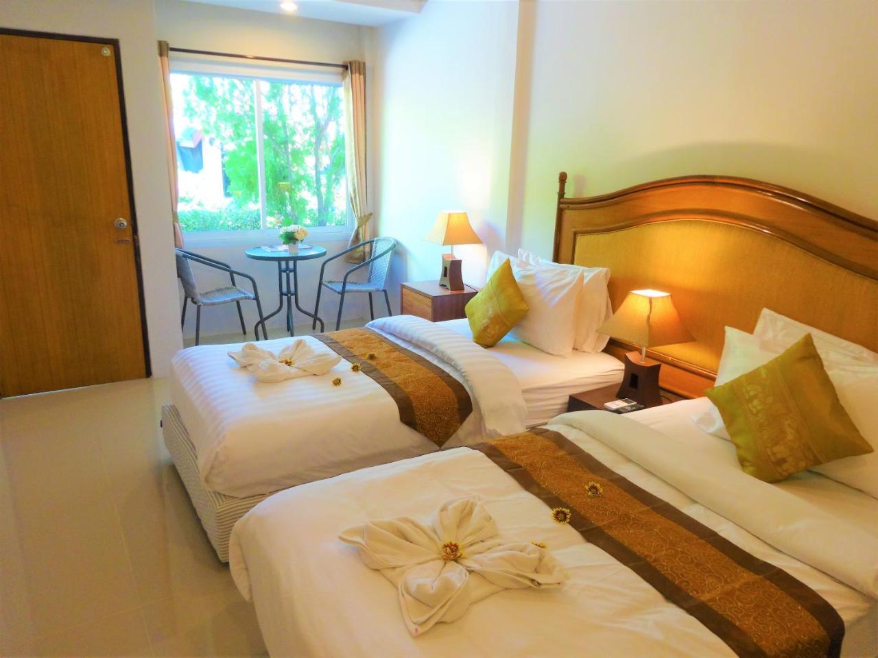 Bangrak Pier Samui Resort エクステリア 写真